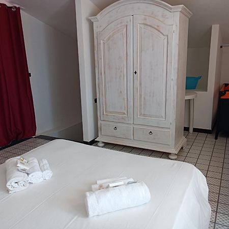 Appartamento Casa Giulia Calasetta Esterno foto